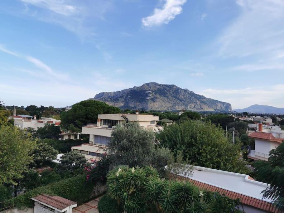 Villa Iris - Mondello Palermo Eksteriør billede