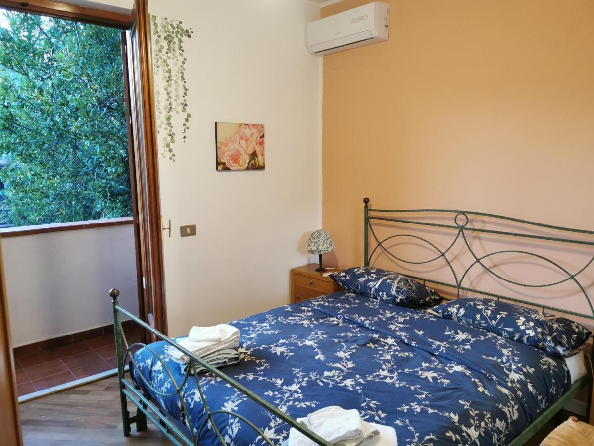 Villa Iris - Mondello Palermo Eksteriør billede